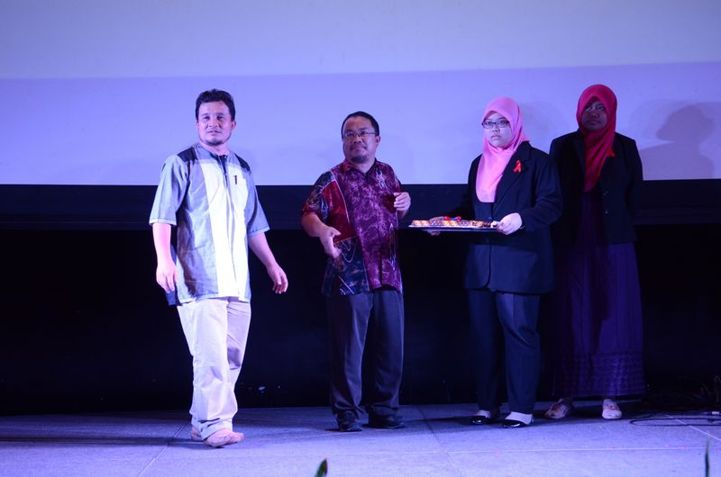 Hi tea alumni  14  225